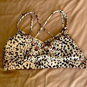 Old Navy Active Leopard Print Sports Bra